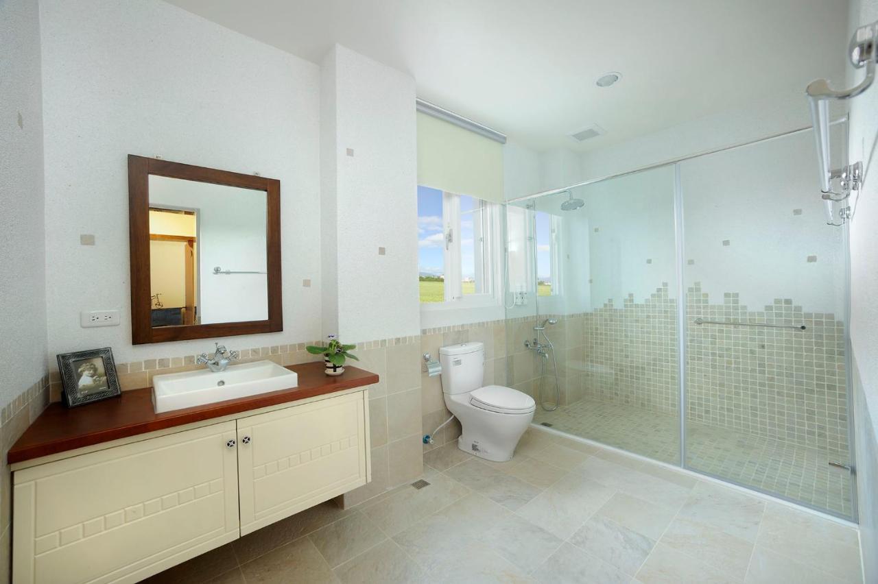 Sunlax B&B Yilan Buitenkant foto
