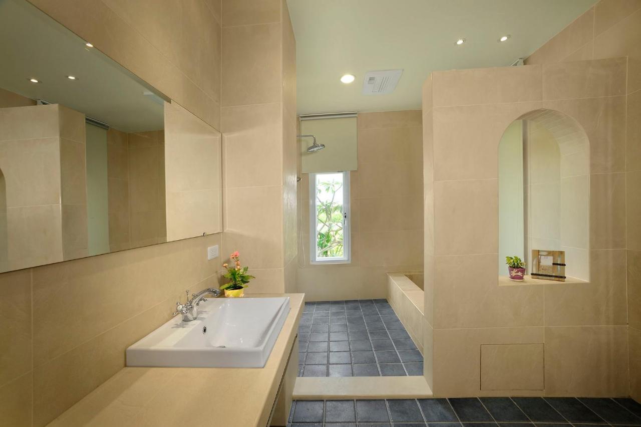 Sunlax B&B Yilan Buitenkant foto